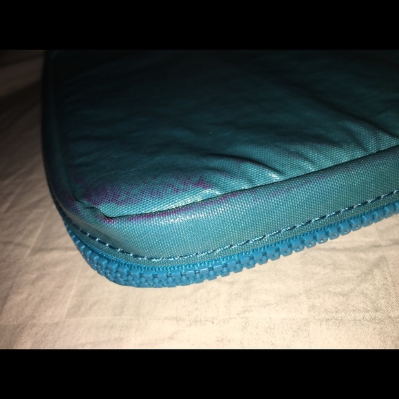 Kipling Tablet Sleeve / Crossbody - Picture 6 of 7